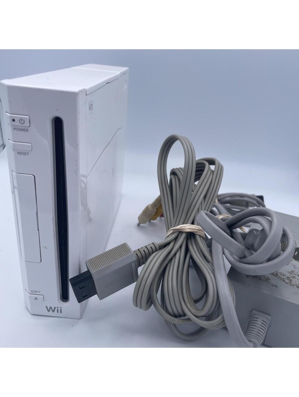 Nintendo Wii Console W/ Cords & No Sensor Gamecube Compatible White RVL-001(USA)